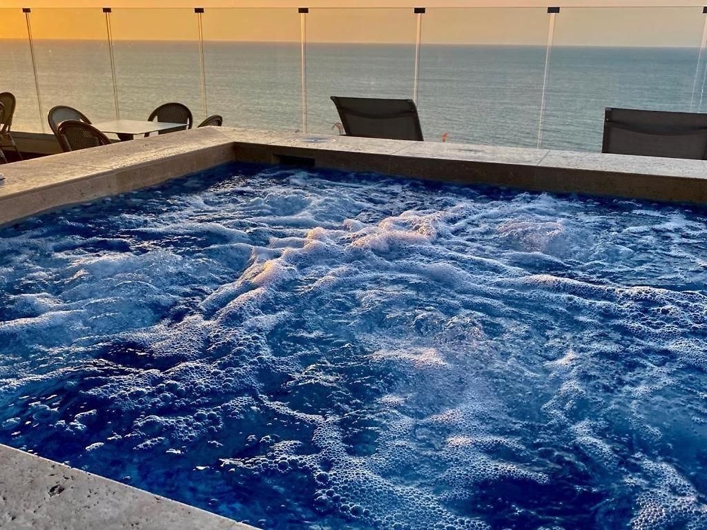 Colombia 2hab 3bn Piscina Jacuzzi Parking Playa Morros