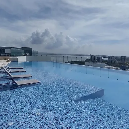 Morros Junto Al Americas Edificio Salida A Playa * Cartagena