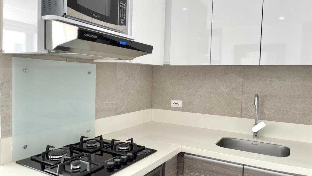 Apartamento Morros Junto Al Americas Edificio Salida A Playa Cartagena