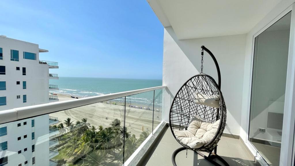Morros Junto Al Americas Edificio Salida A Playa Apartamento