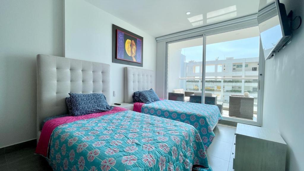 Morros Junto Al Americas Edificio Salida A Playa Apartamento *