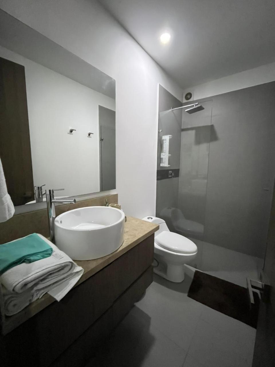 Apartamento Morros Junto Al Américas Edificio Salida A Playa *